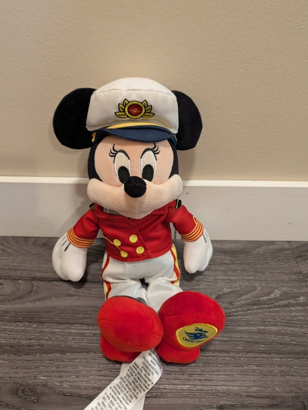 Disney Cruise Lines Minnie Mouse Plush